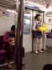 au_travail_metro_ridicule.jpg