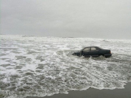 c'est pas l'homme qui prend la mercedes.jpg