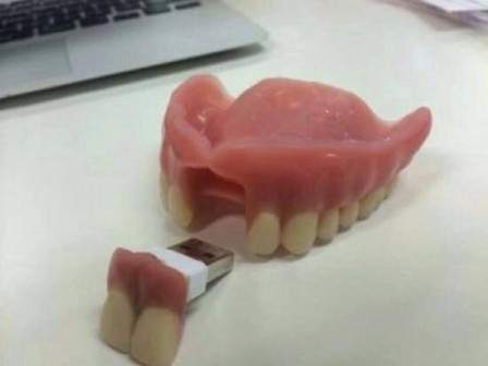 dentier_USB.jpg
