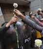 des fleurs pour la police anniversaire.jpg