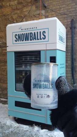 distributeur de boules de neige.jpg
