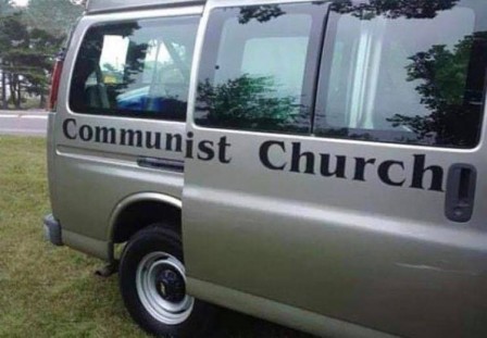 église communiste.jpg