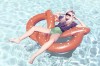 femme_bretzel_piscine.jpg