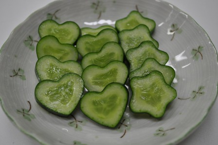 le concombre masqué vous souhaite une joyeuse saint valentin.jpg