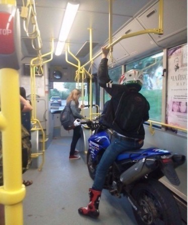 moto-bus.jpg