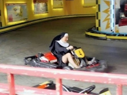 nonne en kart.jpg