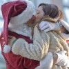 pere_noel_baiser.jpg