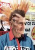 vieux_punk_cheveux_bretzel_no_futur.jpg