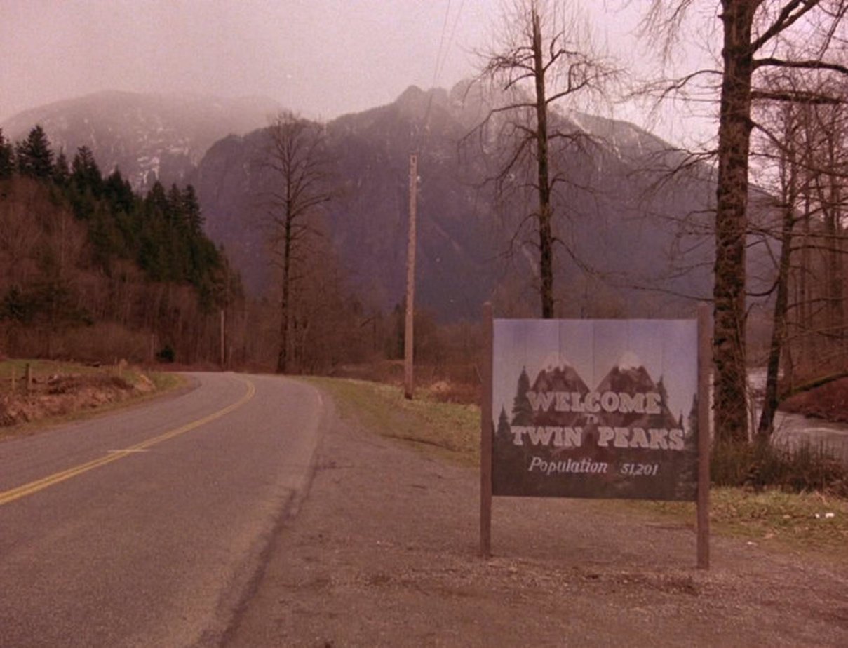 à Twin Peaks, l'agent spécial du FBI Dale Cooper avait été désigné pour ...