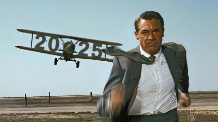 La tentative d'assassinat sur Cary Grant par un avion épandeur siglé 2025 dans le chef-d'œuvre d'Alfred Hitchcock