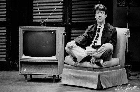 Behind the scenes of David Lynch's Blue Velvet 1986 nouvelle série Netflix Jean Castex tous les soirs à 20H à la télé.jpg, nov. 2020