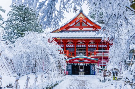 Natadera Temple in Komatsu Ishikawa 1300 years old HLM sous la neige.jpg, janv. 2021