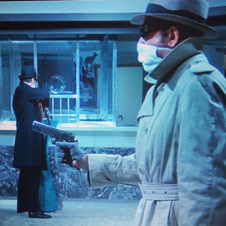 Un flic de Jean-Pierre Melville 1972 film respectant les gestes barrières  CSA.jpg, août 2020