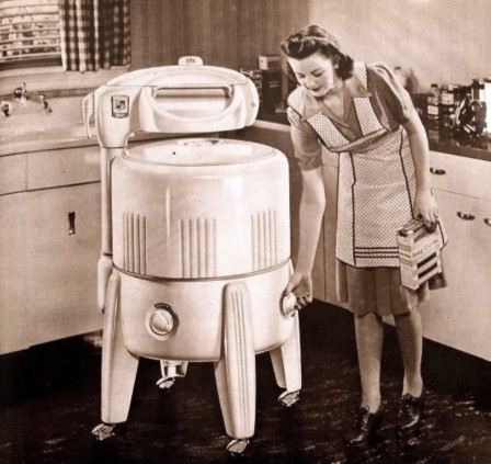 machine à laver 1940 touche-moi retro-futurisme.jpg, nov. 2020