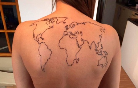tatouage planète monde planisphère oui les français pourront voyager dans le monde cet été.jpg, juin 2020