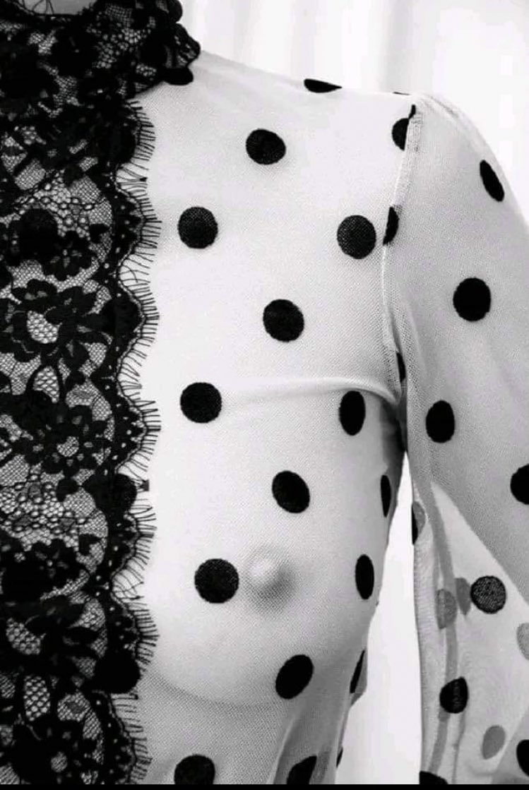 classique et chic pour le r veillon le chemisier pois