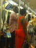 femme_noire_fesses_metro.jpg
