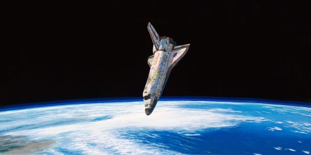 Josh Keyes navette spatiale tag.jpg