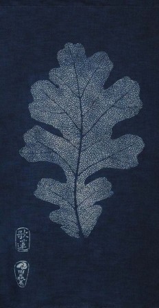 Karen Illman Miller White oak leaf tapestry les feuilles bleues.jpg, oct. 2021
