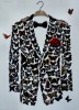 Mihai_Criste_la_petite_veste_en_papillons.jpg