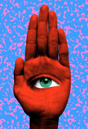 Tyler Spangler la main rouge.jpg