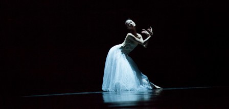 Alena Telpukhovskaya Zhao Hanbing Shanghai Ballet 6.jpg