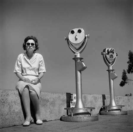 Arthur Tress 1964 souvenirs de vacances.jpg