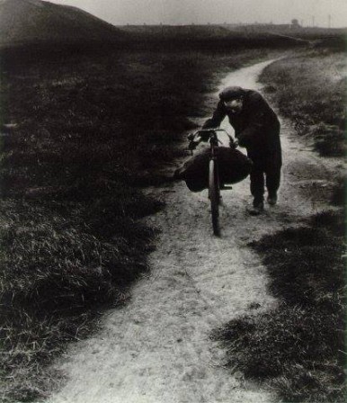 Bill_Brandt_au_travail.jpg