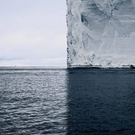 David_Burdeny_iceberg_falaise.jpg