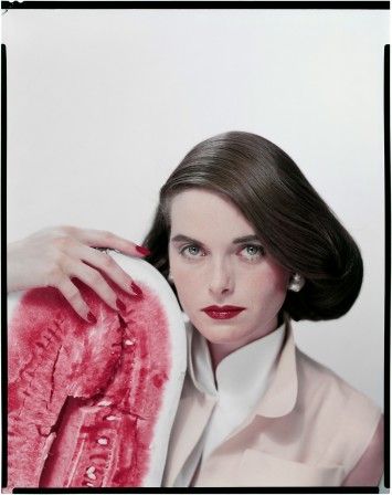 Erwin Blumenfeld rouge pastèque.jpg