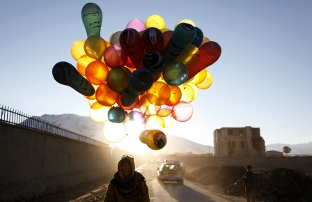 Fardin_Waezi_balloons_ballon_afghanistan.jpg