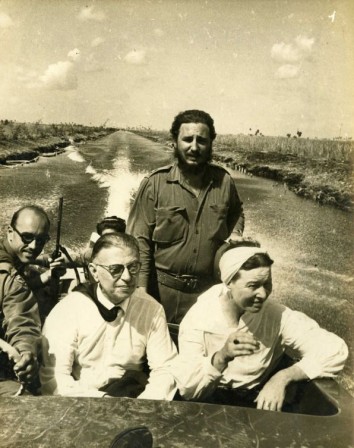 Fidel_Castro_Simone_de_Beauvoir_Jean-Paul_Sartre.jpg