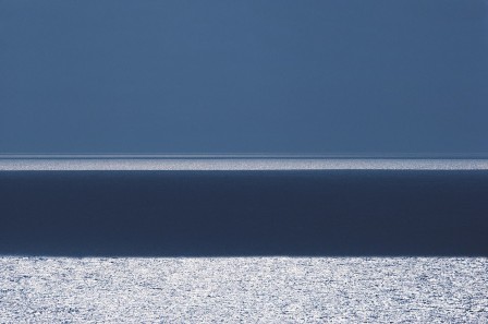 Franco Fontana les bandes noires.jpg