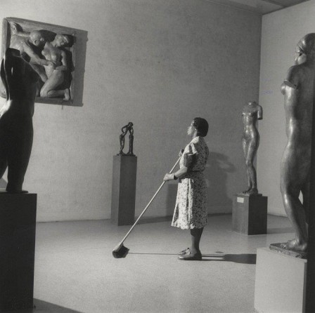 Fritz_Henle_femme_noire_musee_menage.jpg