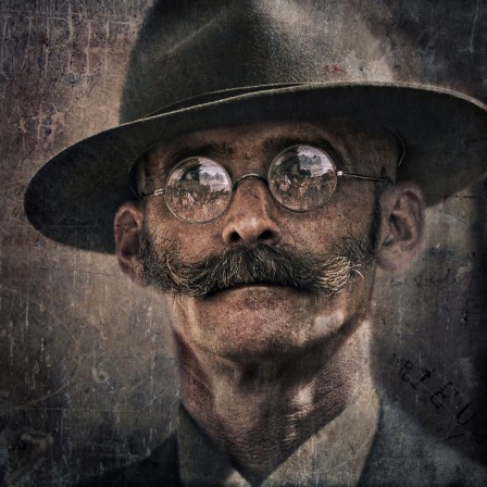 Gennady_Blohin_homme_moustache.jpg