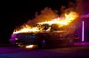 Geoffrey_Ellis_voiture_feu_bonne_nuit.jpg