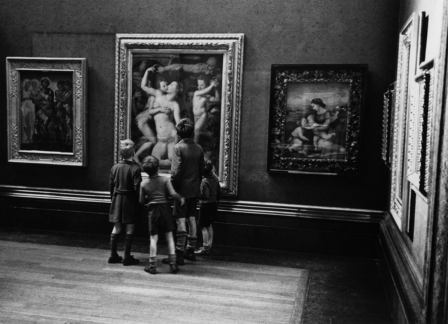 Gotthard_Schuh_musee_bienvenue_garcon_curiosite.png