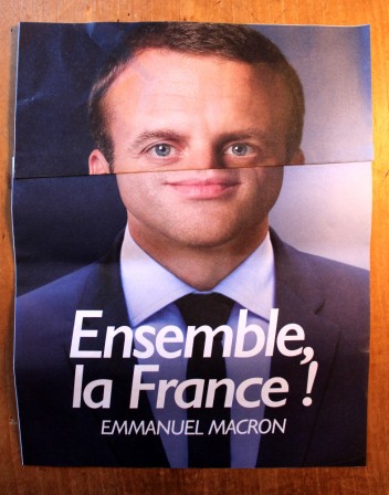 Grégoire Lemoine Emmanuel Macron ni droite ni gauche ni haut ni bas.jpg