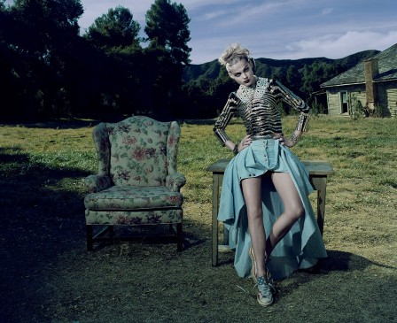 Jacques Olivar Marie-Antoinette et la petite maison dans la prairie.jpg