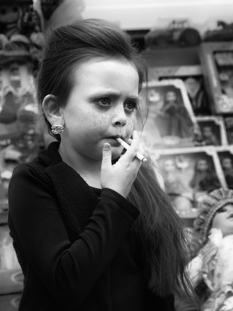 Jamie Johnson Irish Travellers cigarette.jpg