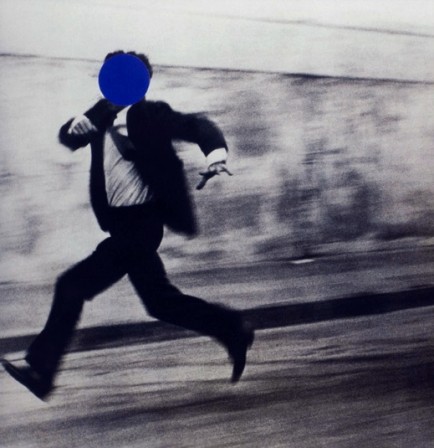 John_BALDESSARI_soldes_sur_les_articles_marques_d_un_point_bleu.jpg