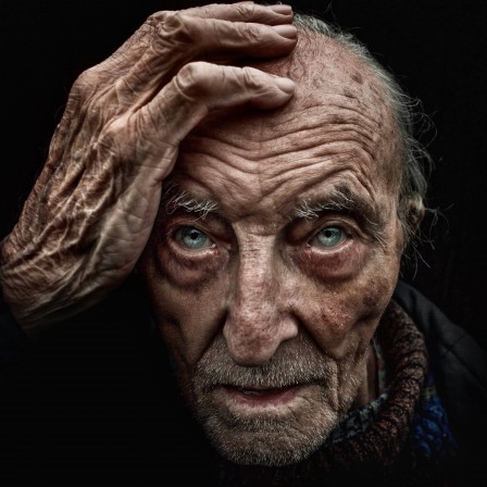 Lee_Jeffries_les_yeux_bleus.jpg