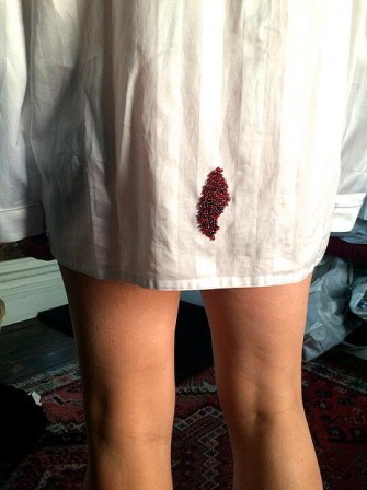 Lili_Murphy-Johnson_la_beaute_de_la_menstruation_regles_bijoux.jpg