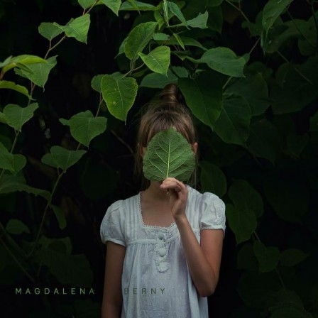 Magdalena_Berny_cache_cache.jpg