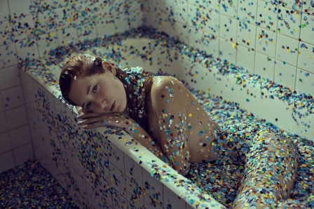 Marta Bevacqua confettis anniversaire.jpg