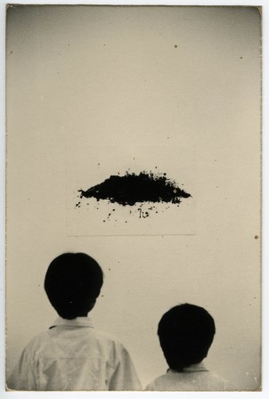 Masao Yamamoto nuage noir.jpg