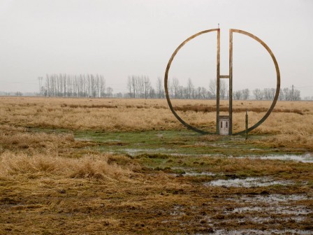 Matthias Jung la porte.jpg