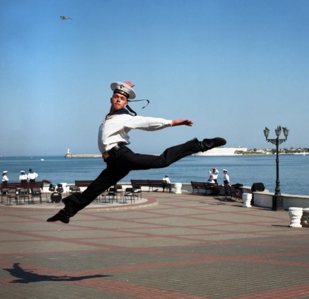 Matveev_Leonid_bonjour_danse_marin.jpg