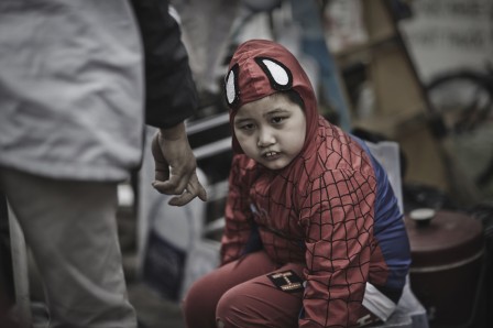Sean_Izzard_Spiderman_sauver_le_monde_a_quoi_bon.jpg