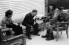 Simone_de_Beauvoir__Jean-Paul_Sartre_et_Che_Guevara.jpg